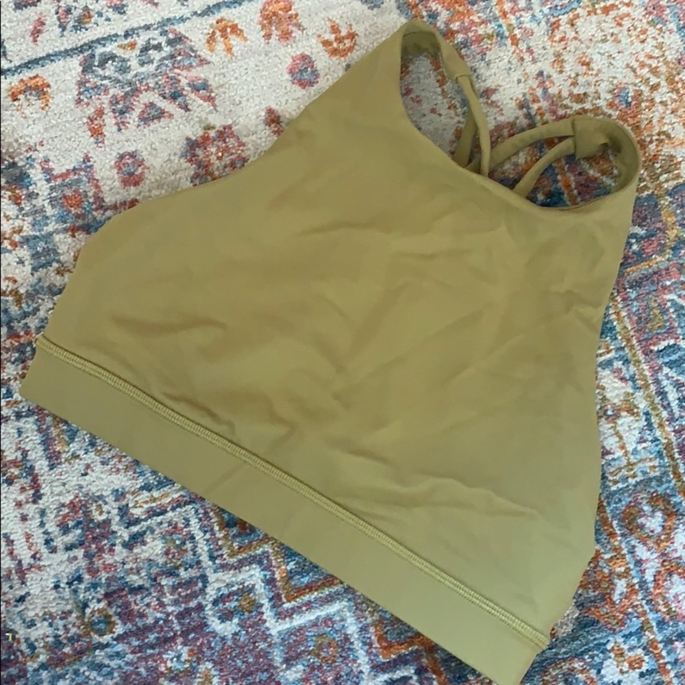 Lululemon Energy Bra High Neck NWOT 🤍